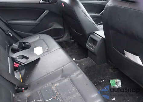 2015 Volkswagen Passat 1.8T Wolfsburg Edition from USA, damaged, VIN 1VWAT7A39FC050395